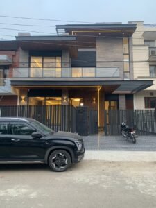 Brand New 12 Marla Duplex Kothi for Sale — Sector 78, Mohali • 5BHK + Servant Room • Direct park-facing location with open green views • Brand-new construction with modern elevation